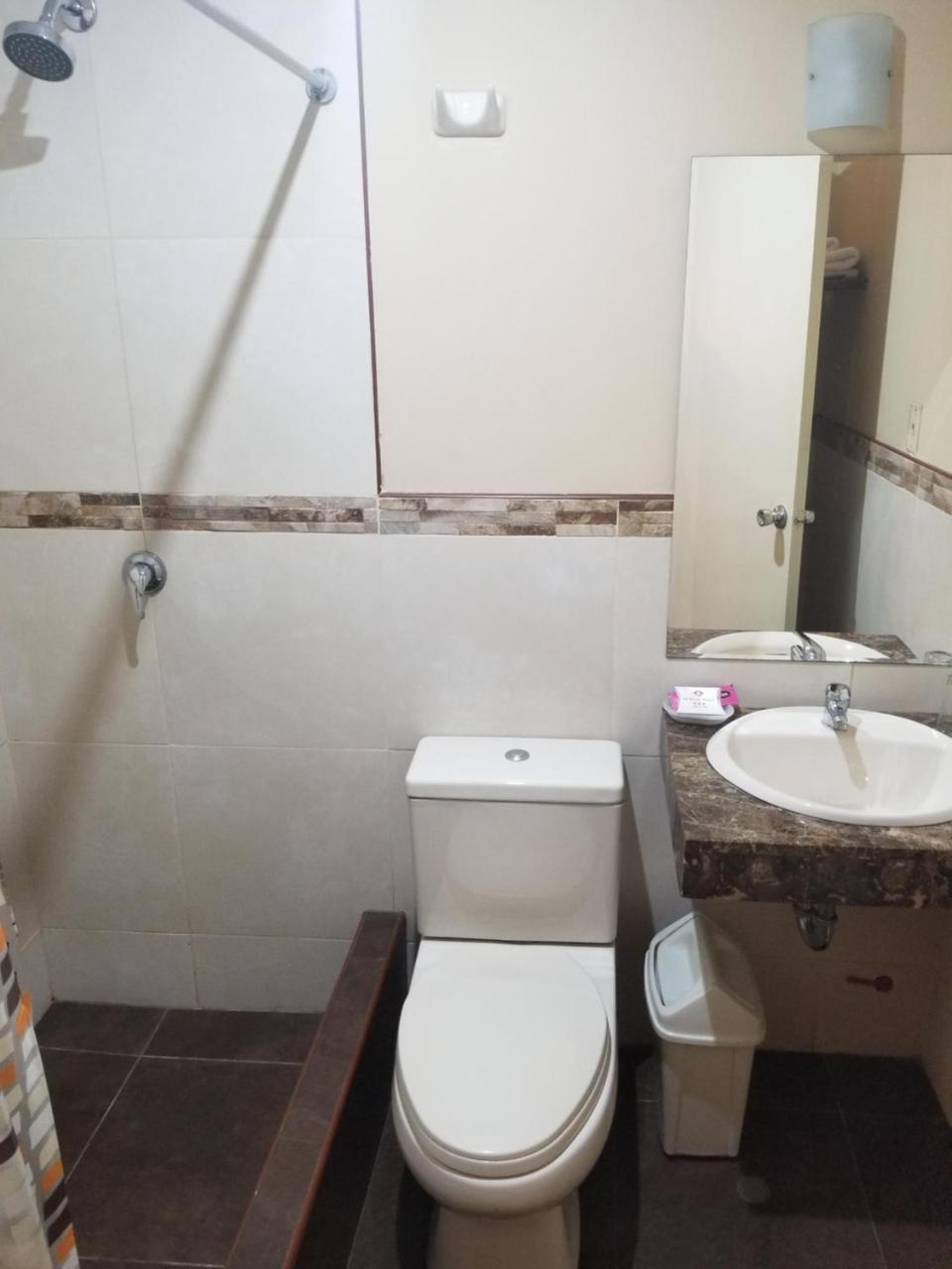 Hotel El Brujo La Merced Trujillo Bagian luar foto