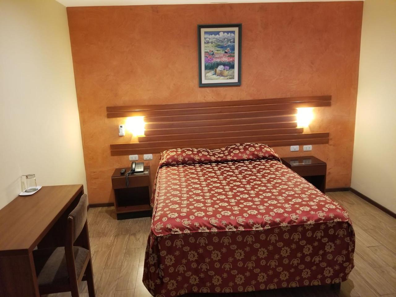 Hotel El Brujo La Merced Trujillo Bagian luar foto