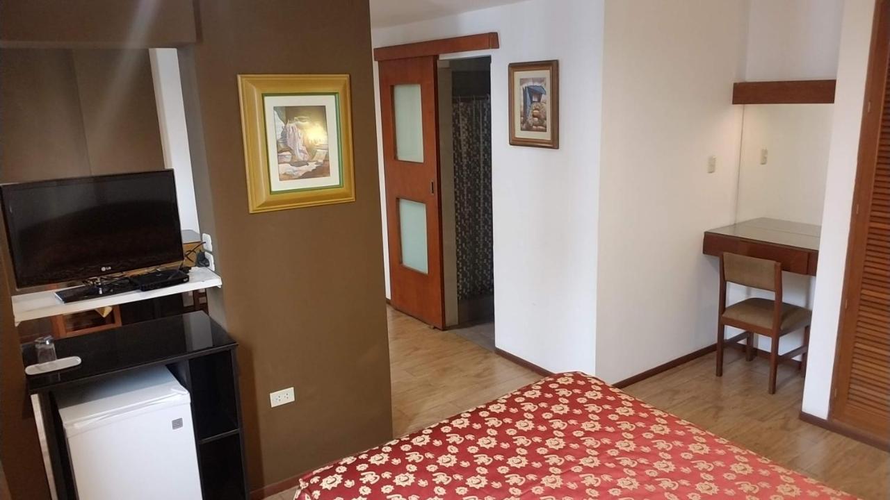 Hotel El Brujo La Merced Trujillo Bagian luar foto